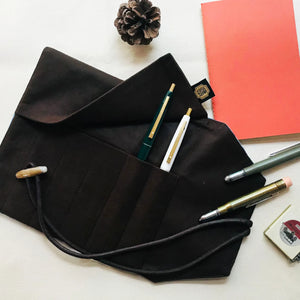 Kyoku Haku Indigo dyed Fabric Pen Roll (6 pens)