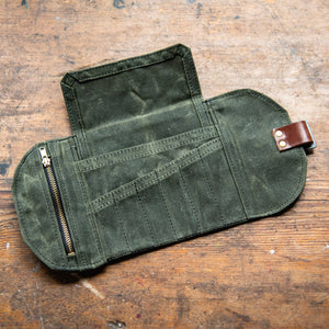 Peg and Awl Sendak Nutshell Artist Roll (7 colours) - NOMADO Store