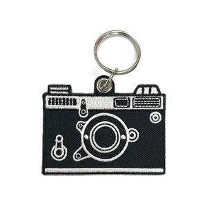 New retro stitch work key chain (camera) - NOMADO Store