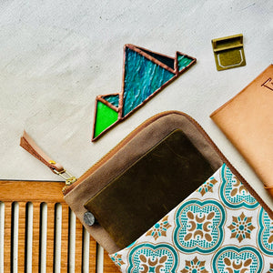 Kyoku Haku Begonia Passport Cover - Traveler's Notebook Passport Cover - NOMADO Store