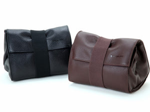 Artisan and Artist ACAM 78 leather camera pouch (black or brown) - NOMADO Store