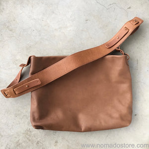 .urukust Leather Shoulder Bag S Oak - NOMADO Store