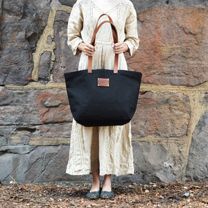 Peg and Awl The Seaside Tote - Brown / Emerson Quote - NOMADO Store 
