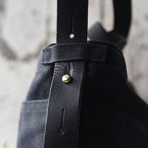 Peg and Awl All Black Waxed Canvas Tote - Standard/No Zipper - NOMADO Store 