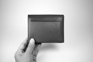 .Urukust Ltd Edition Bifold Wallet (Olive Ash) - NOMADO Store