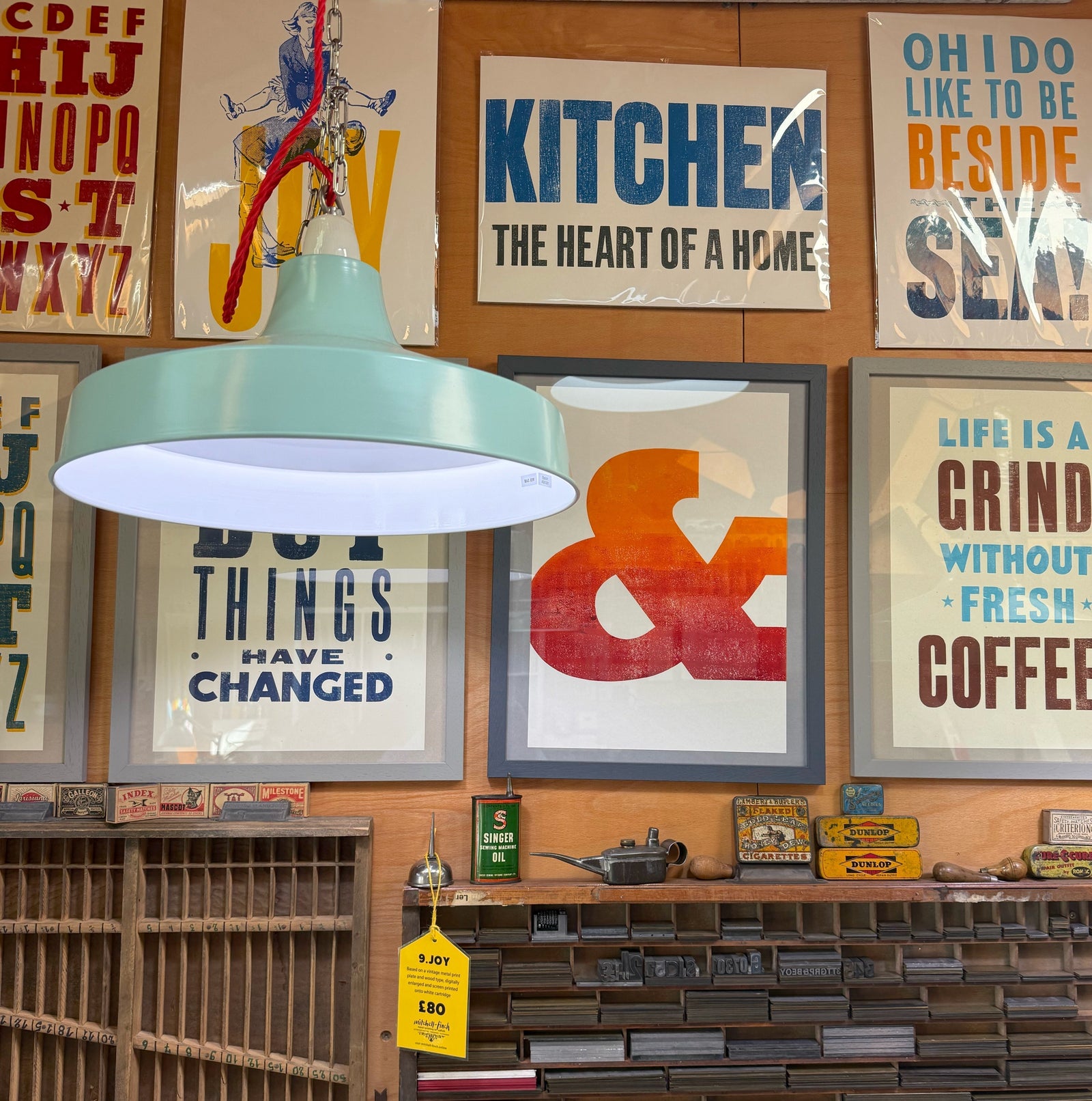 Mitchell-Finch Design : letterpress cards with a twist.