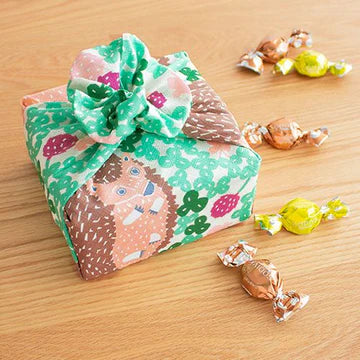 kata kata musubi organic cotton Furoshiki Hedgehog Green (50)