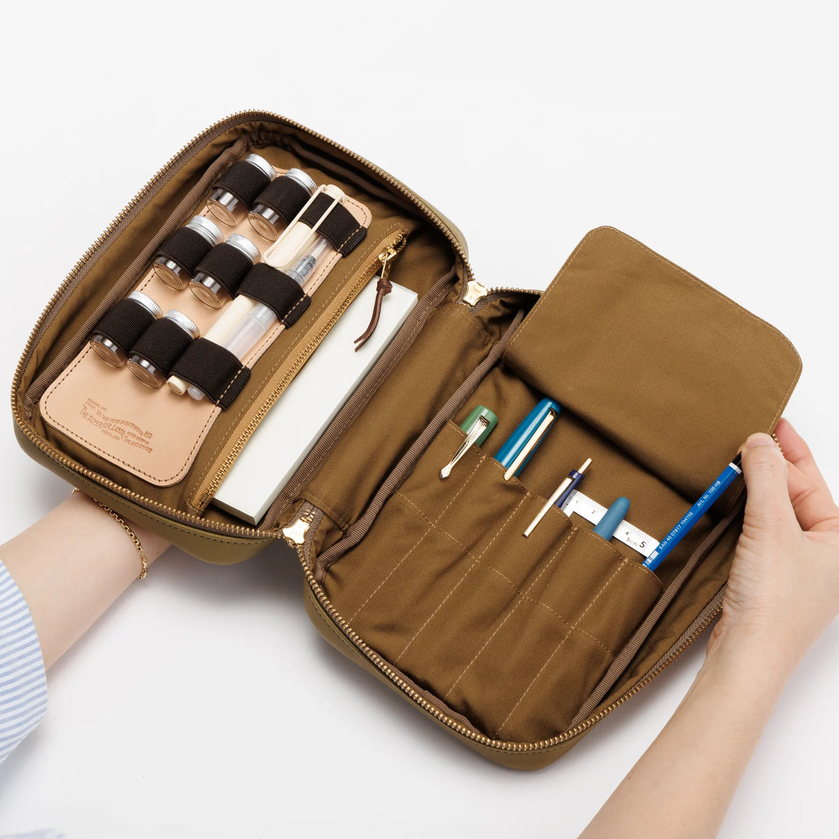The Superior Labor Painter's leather case (3 colours)