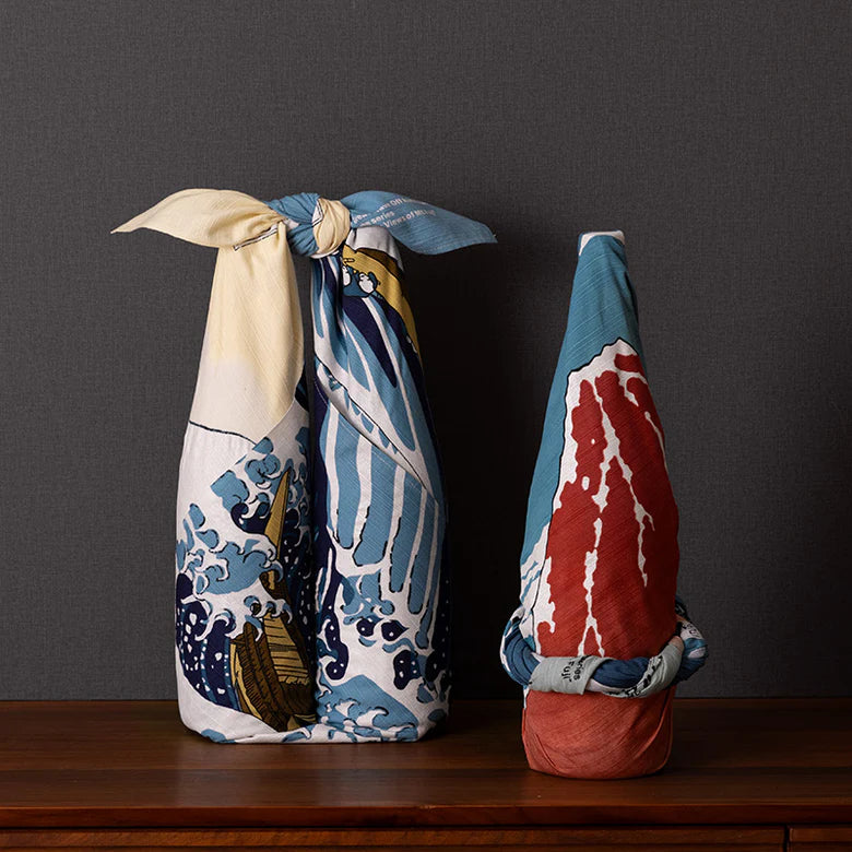 Ukiyo-e | Under the Wave Off Kanagawa Beige Furoshiki (70)