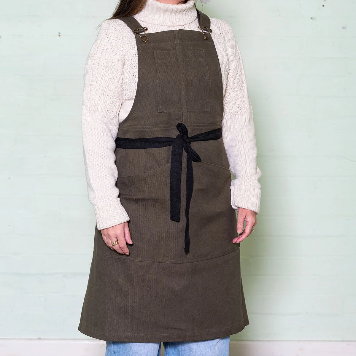 The Yarmouth Apron (2 colours)