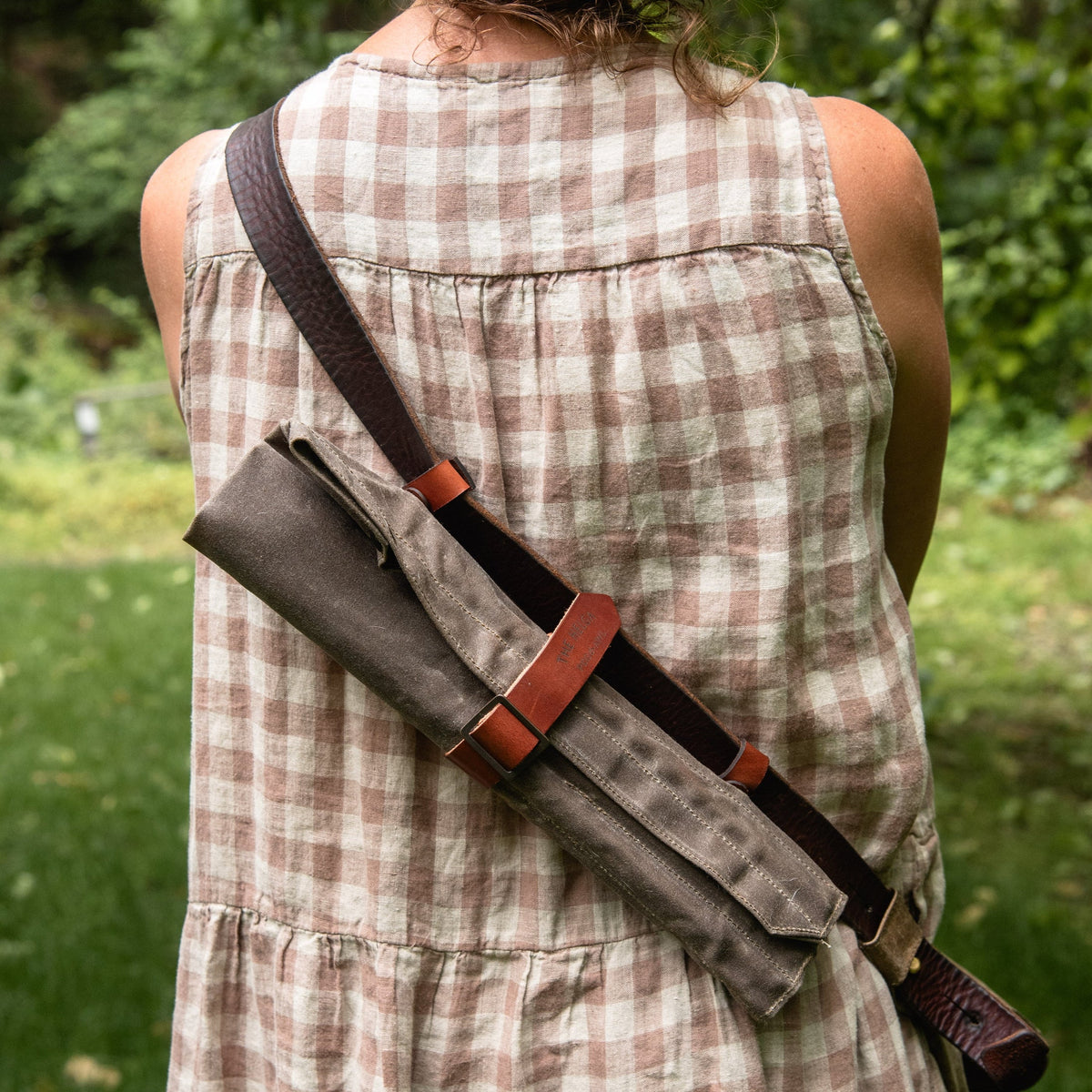 Peg and Awl Helga Paint Brush Roll (7 colours)