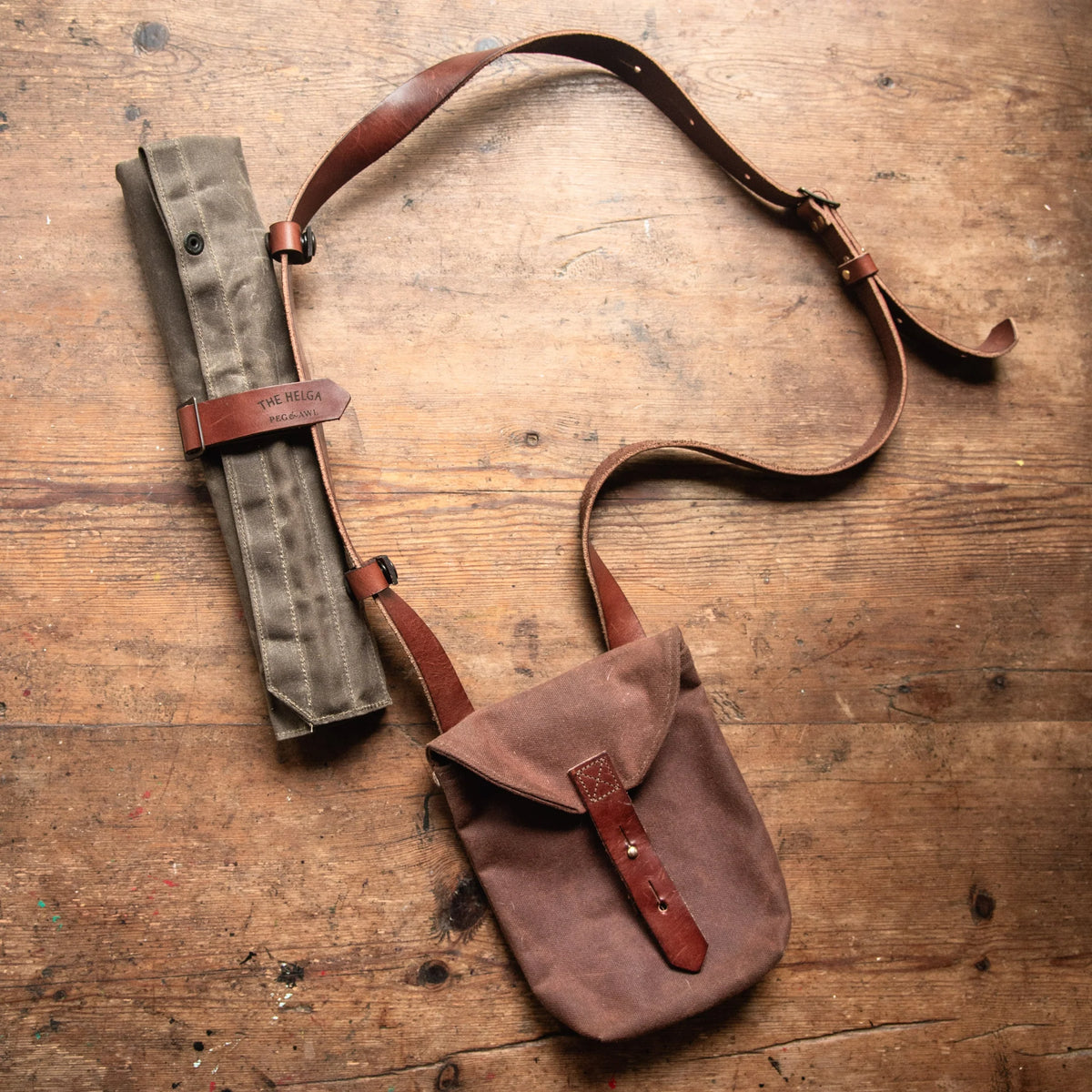 Peg and Awl Helga Paint Brush Roll (7 colours)