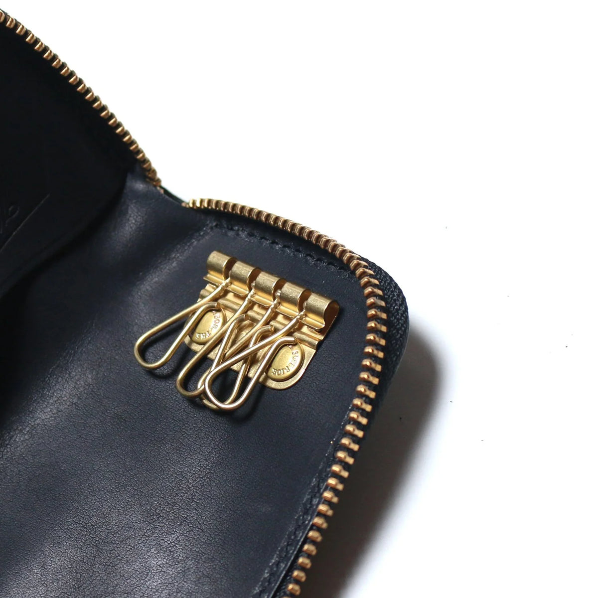 The Superior Labor Kurozan Zip Key Case (2 colours)