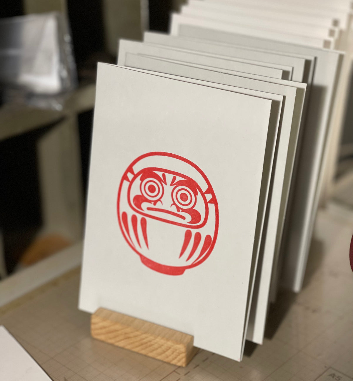 Nomado Kappan - Daruma – Japanese Letterpress Greeting Card (3 colours)
