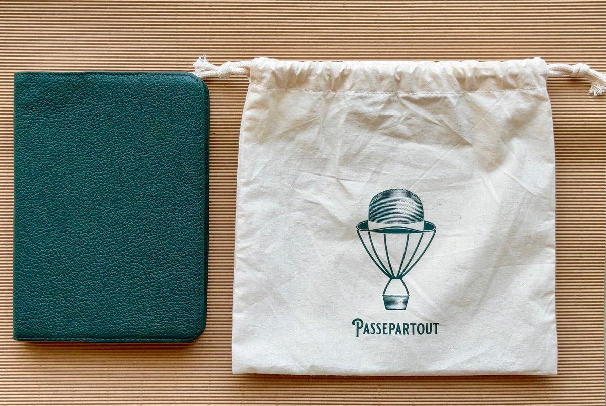 Ateliers Phileas Passepartout B6 Goatskin Notebook Cover (Japanese Indigo)