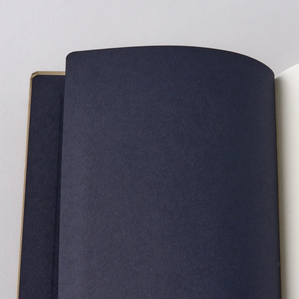 Dressco notebook L - Bank paper (4 colours) - NOMADO Store 