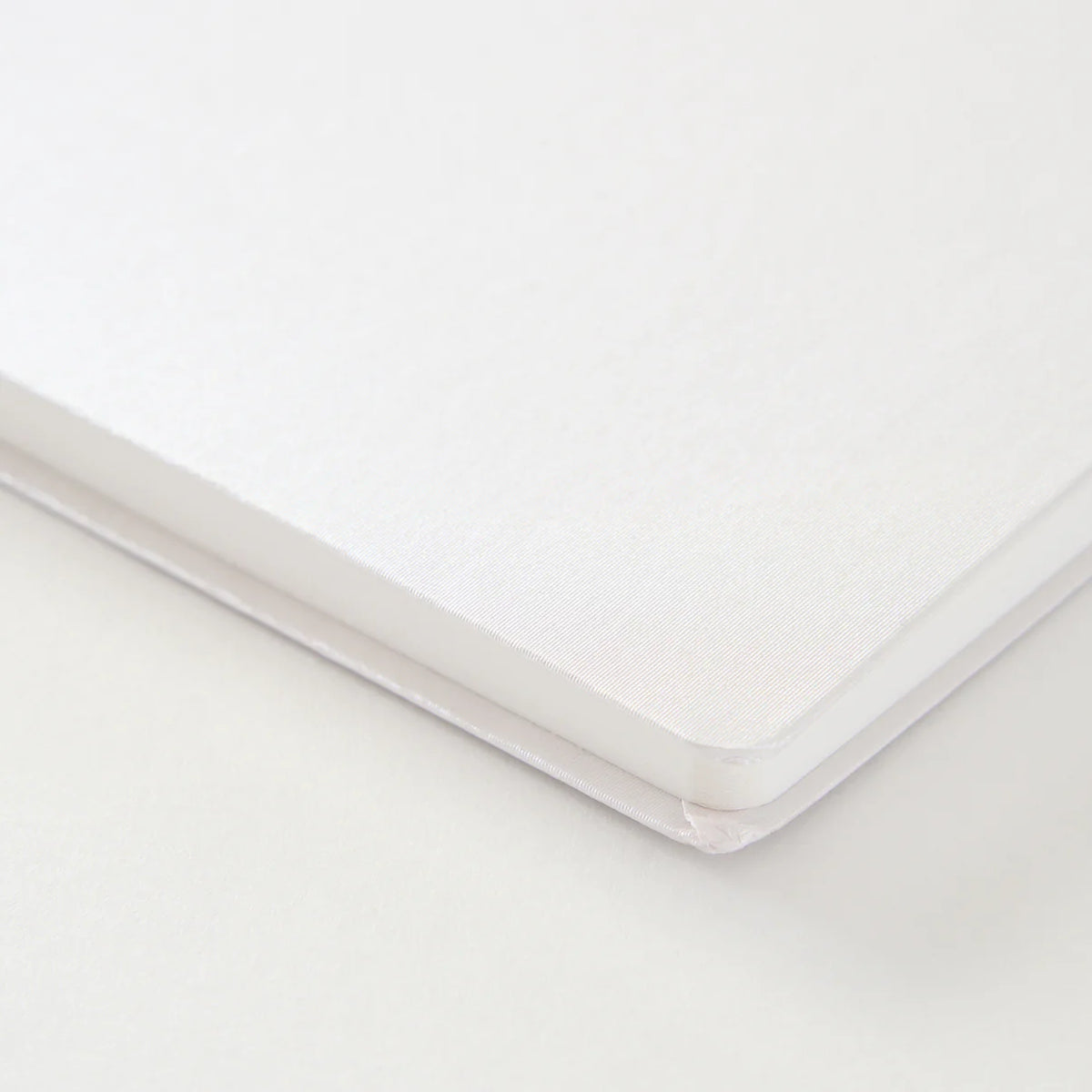Dressco notebook L - Spica bond paper (2 colours) - NOMADO Store 