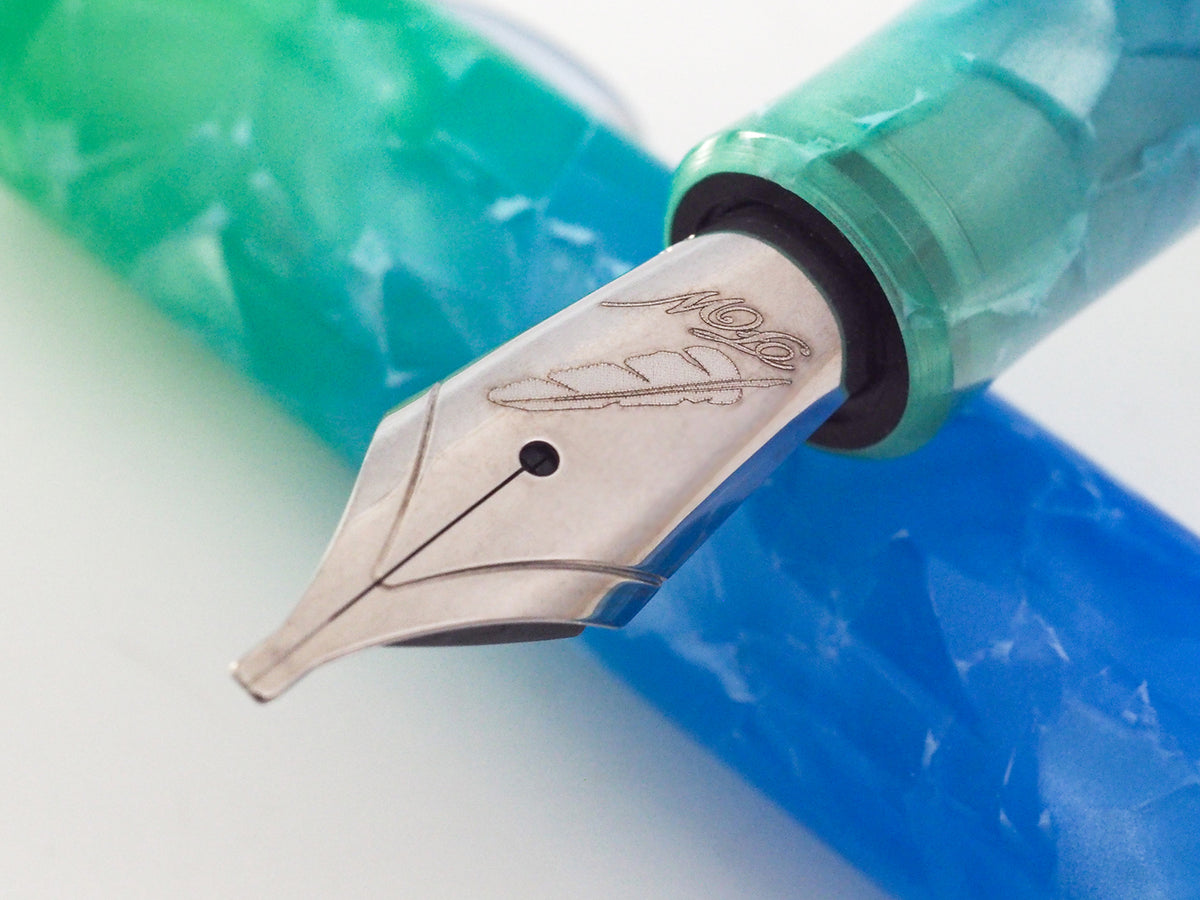 Fine Writing International Pencket Fountain Pen Icicle - NOMADO Store 