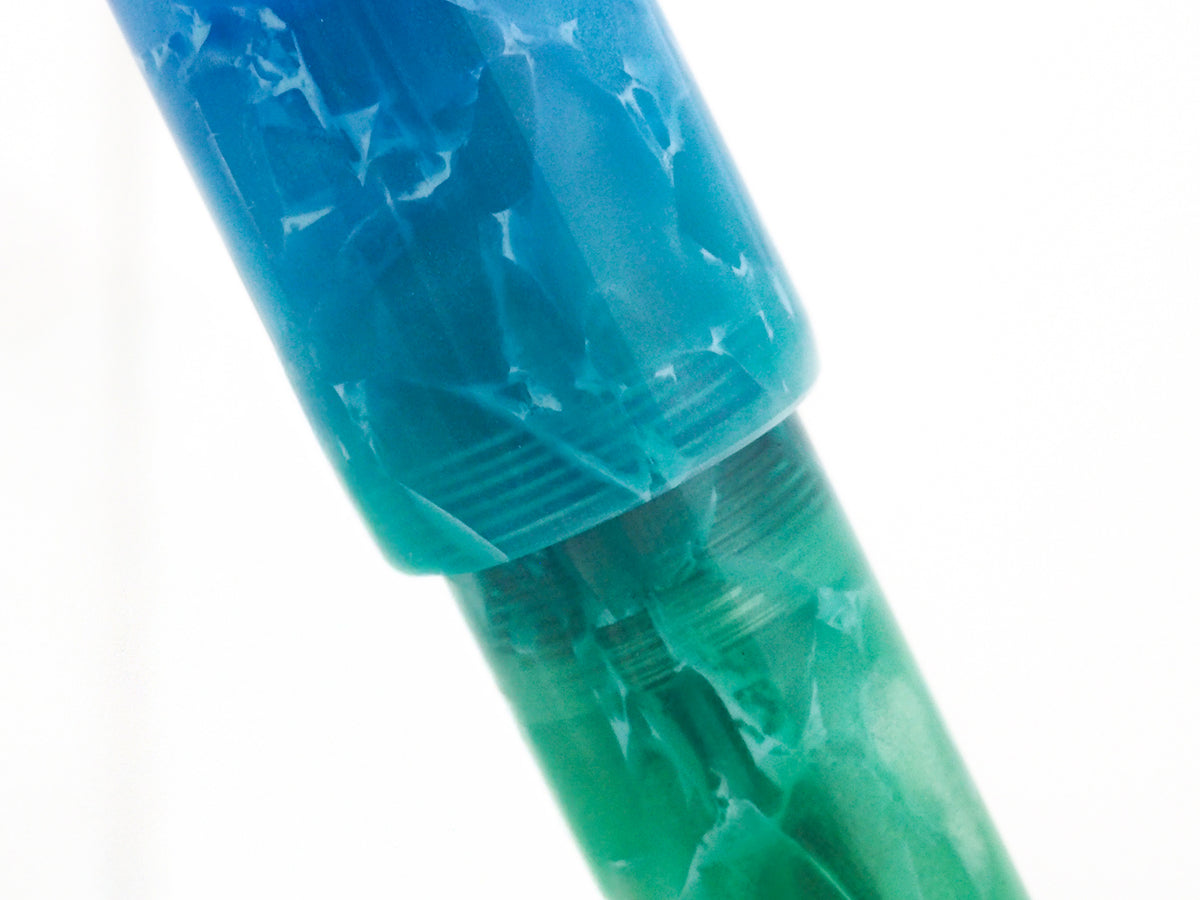 Fine Writing International Pencket Fountain Pen Icicle - NOMADO Store 