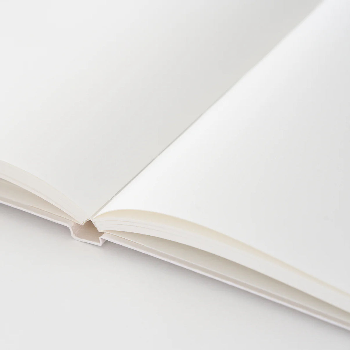Dressco notebook S - Spica bond paper (2 colours) - NOMADO Store 