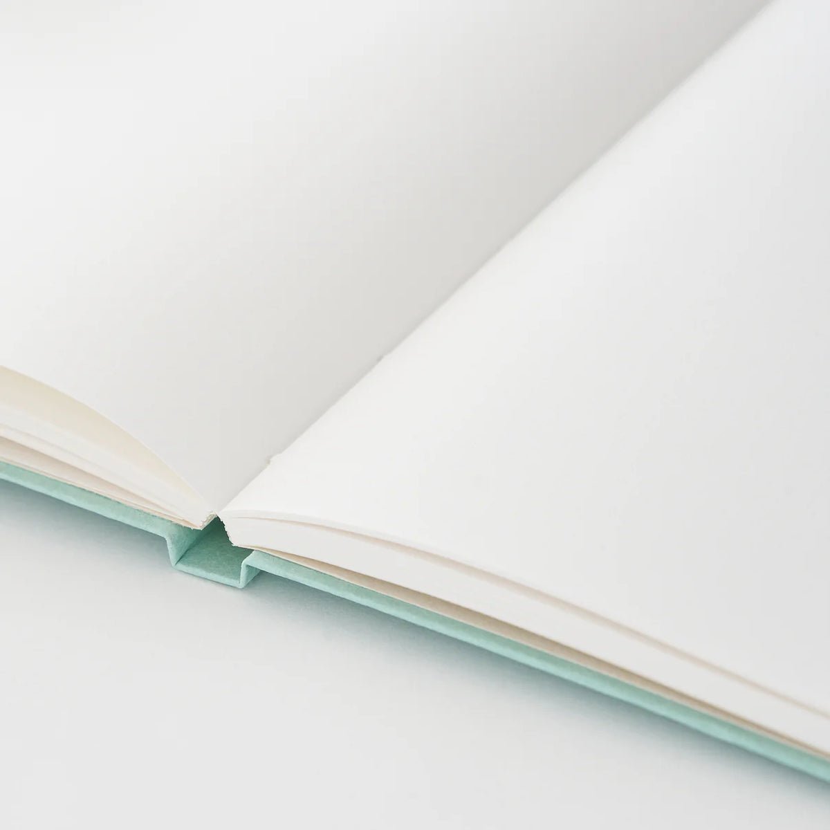 Dressco notebook S - Spica bond paper (2 colours) - NOMADO Store 