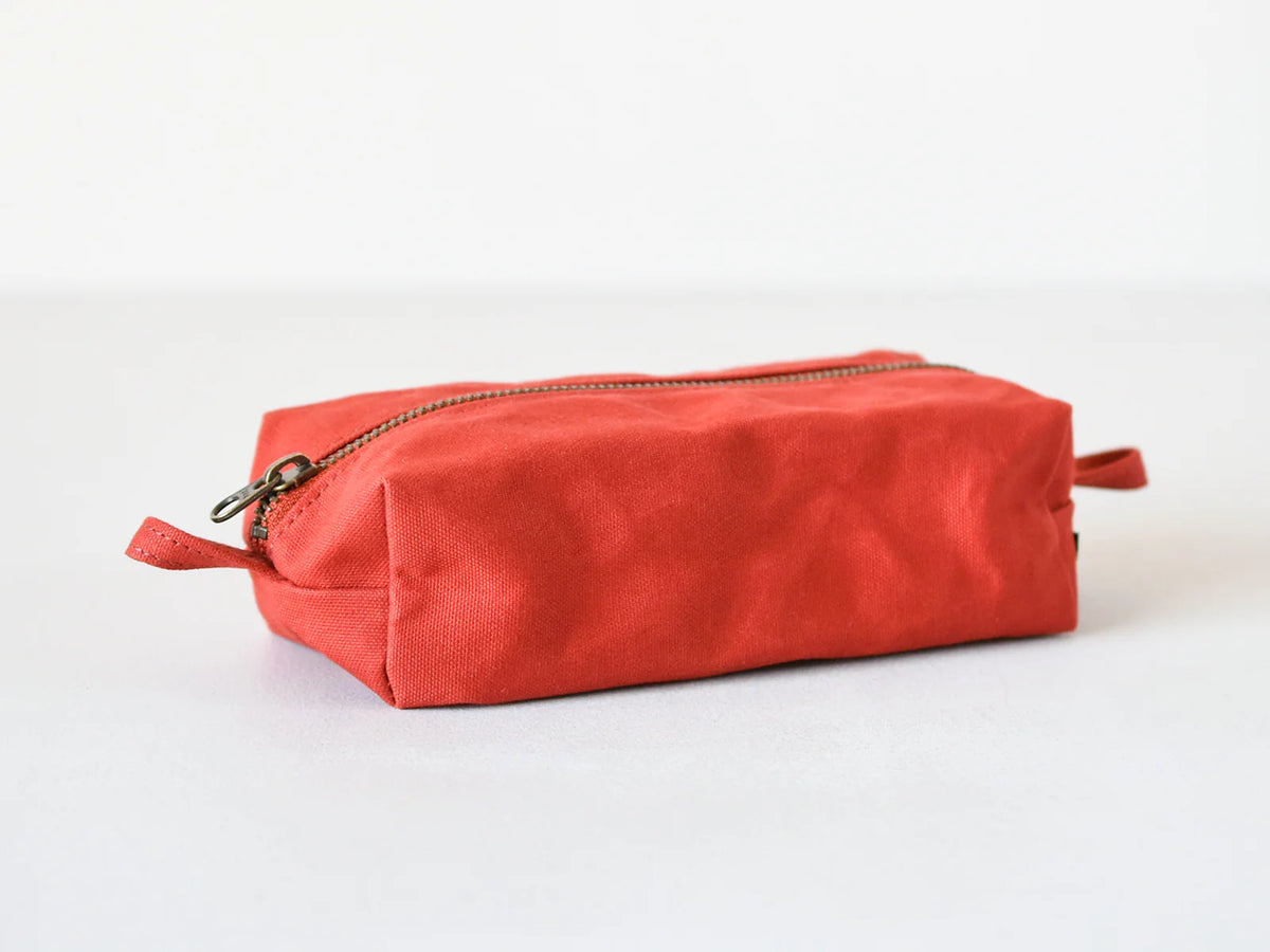 Ateliers Penelope Air Pouch (5 colours)