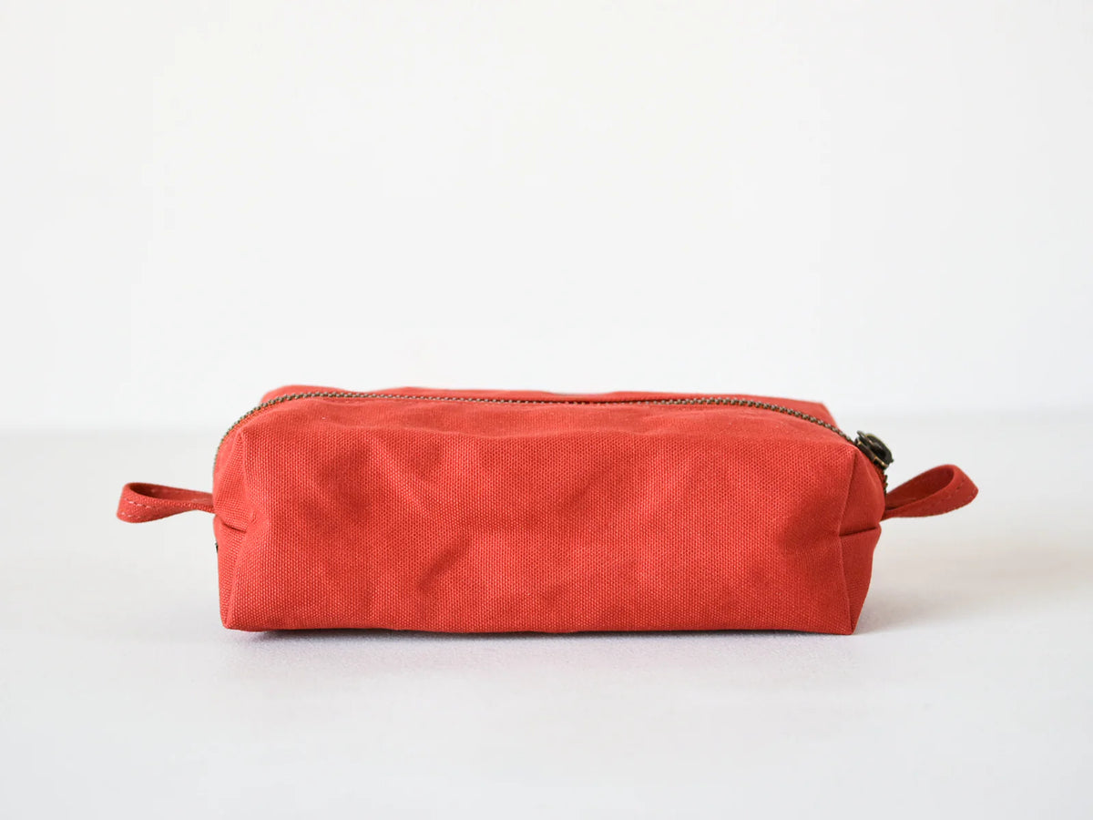 Ateliers Penelope Air Pouch (5 colours)