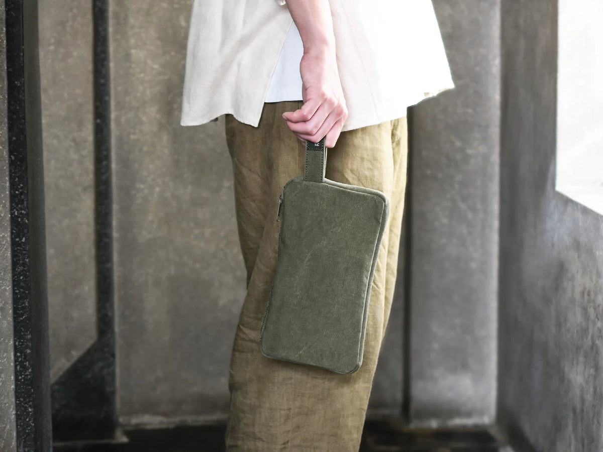 Ateliers PENELOPE - Bee Pouch (4 colours)