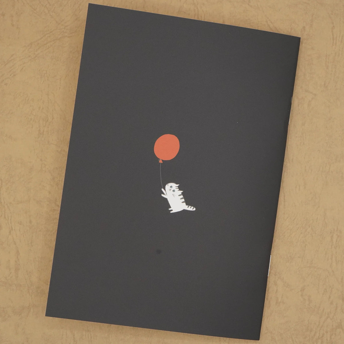 Shinzi Katoh Cat Hill Notebook B6 - Japanese Cat Stationery (2 patterns) - NOMADO Store 