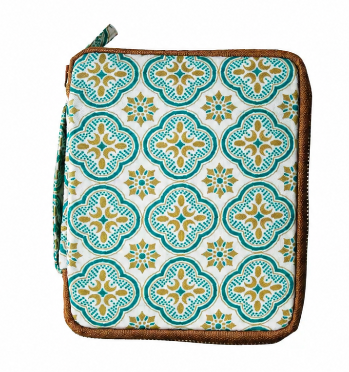 Kyoku Haku Zippered 10 Slots Pen Case (Begonia Blossom/2 colours)