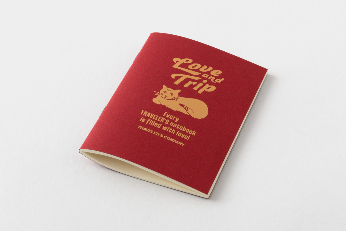 TRAVELER'S notebook Passport Size Refill LOVE AND TRIP Red