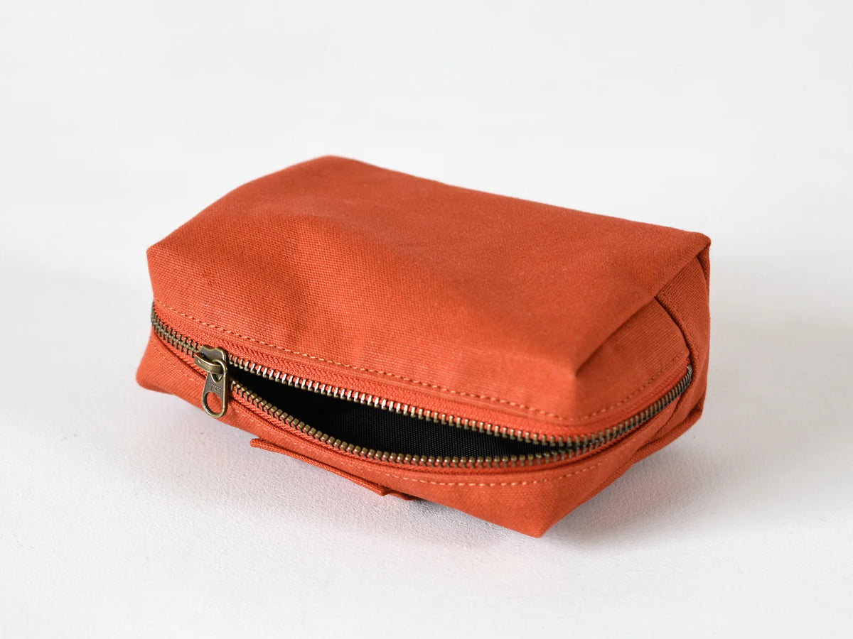 Ateliers PENELOPE Mano Pouch – Japanese Everyday Pouch