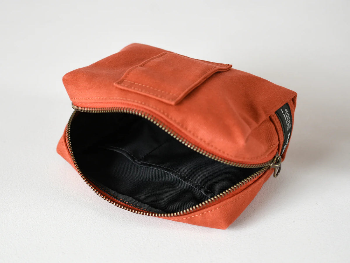 Ateliers PENELOPE Mano Pouch – Japanese Everyday Pouch