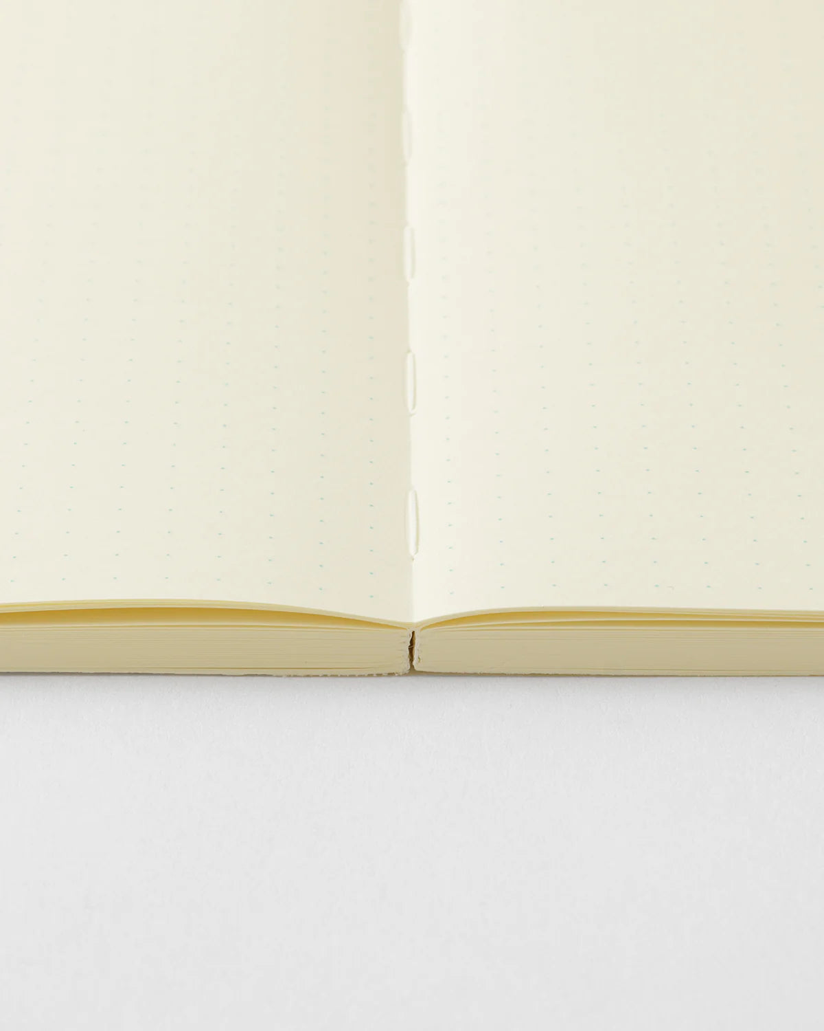MD Notebook A7 – Japanese Writing Notebook (Blank, Grid or Dot Grid)