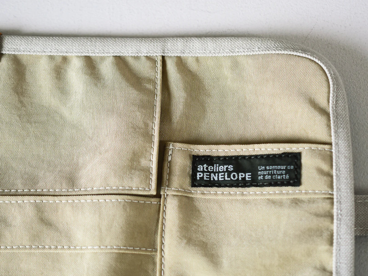 Ateliers PENELOPE Roberto Roll-Up Tool Pouch (4 colours)