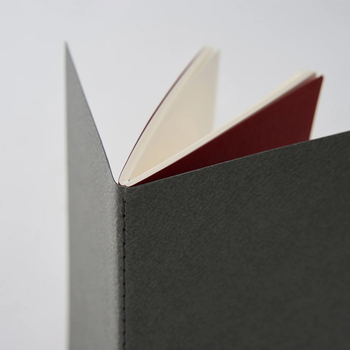 Dressco stitch notebook - Bank paper (4 colours) - NOMADO Store 