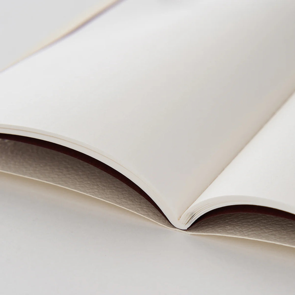 Dressco stitch notebook - Spica bond paper (2 colours) - NOMADO Store 