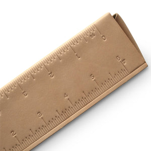 i ro se Triangular Scale leather pen case (Nude/natural leather) - NOMADO Store 