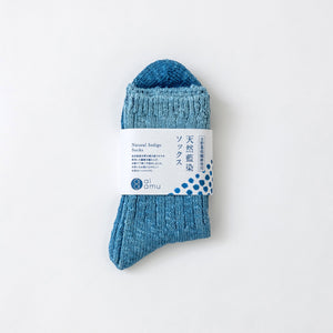 ai amu by SOUKI natural indio-dyed socks