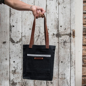 Peg and Awl The Reader - Coal