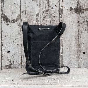 Peg and Awl The Hunter Satchel - All black - NOMADO Store 