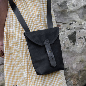 Peg and Awl The Small Hunter Satchel - All black - NOMADO Store 