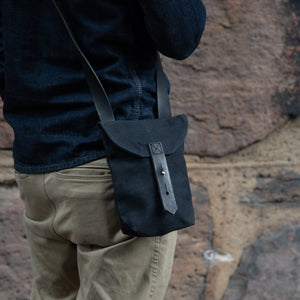 Peg and Awl The Small Hunter Satchel - All black - NOMADO Store 