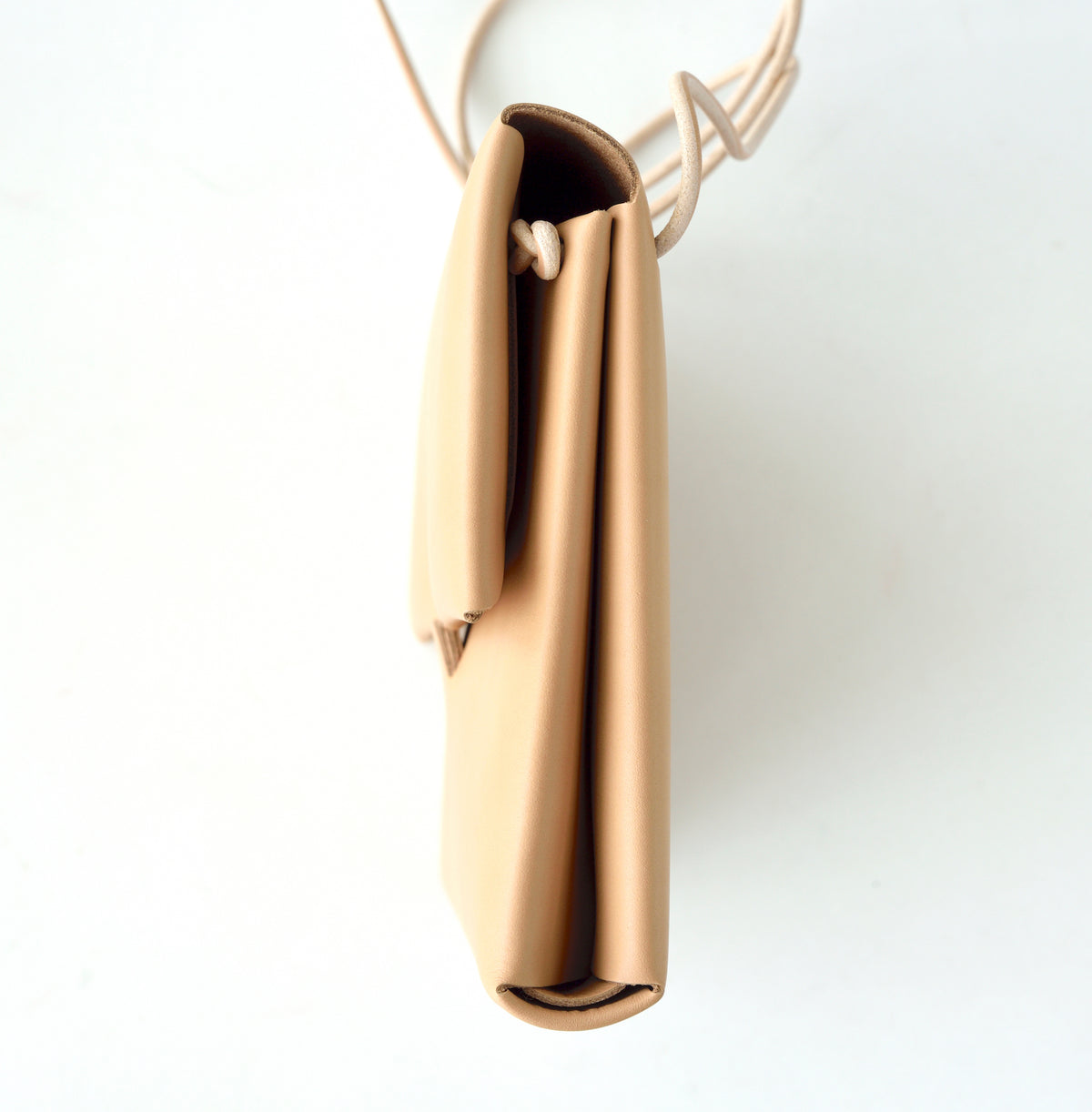 i ro se Seamless Shoulder Case M Size (Nude/natural) - NOMADO Store 