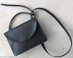 i ro se Fold Mini Shoulder Bag (Black) - NOMADO Store 