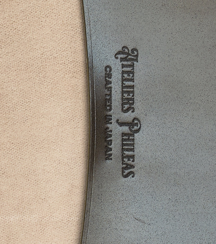 Ateliers Phileas Yokohama Shell Cordovan A5 Notebook Cover (olive)