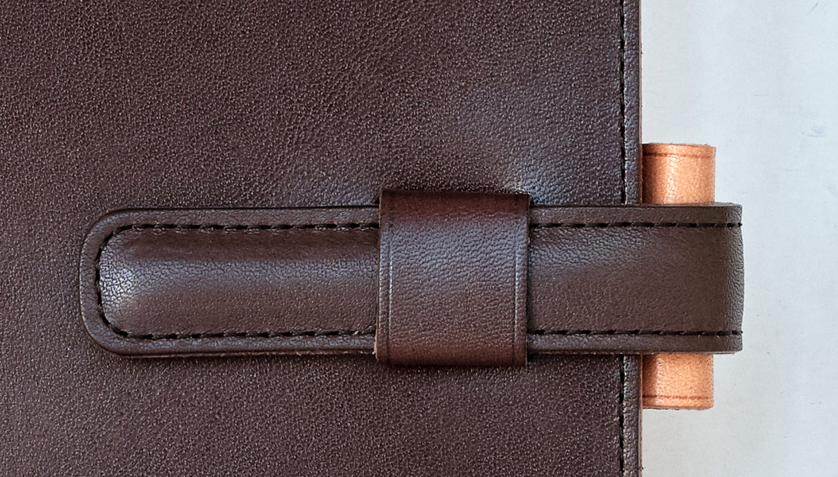 Ateliers Phileas Tokaido Leather Ring Organiser (chocolate/natural)