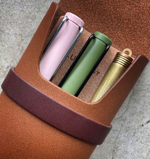 .Urukust x Nomado Store Pen Case (Oak)