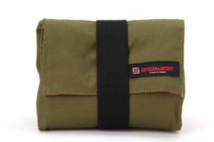 Artisan and Artist ACAM 75 canvas camera pouch (black, red, grey or khaki) - NOMADO Store 