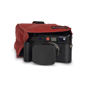 Artisan and Artist ACAM 75 canvas camera pouch (black, red, grey or khaki) - NOMADO Store 